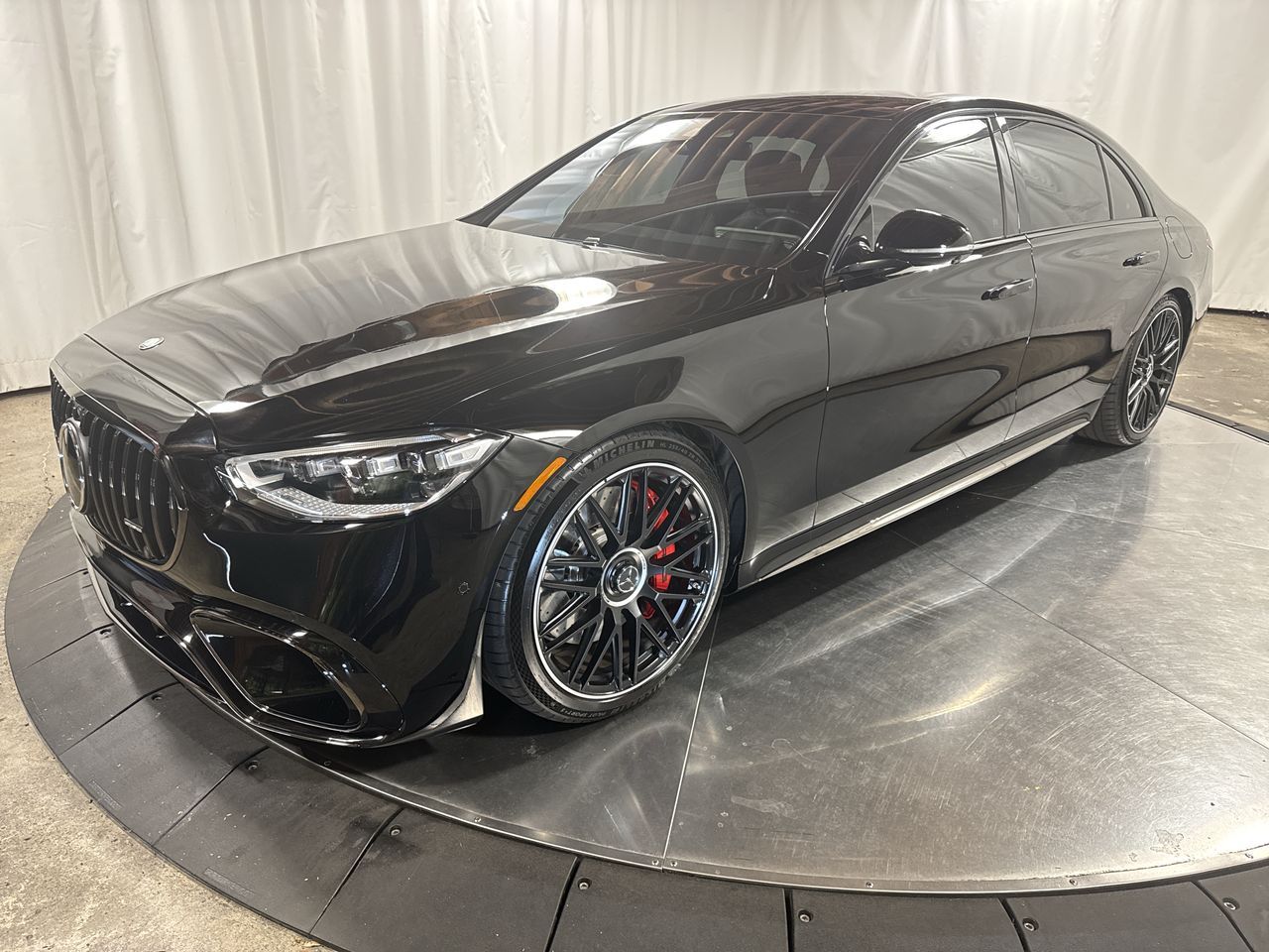 2025 Mercedes-Benz S-Class S 63's photo