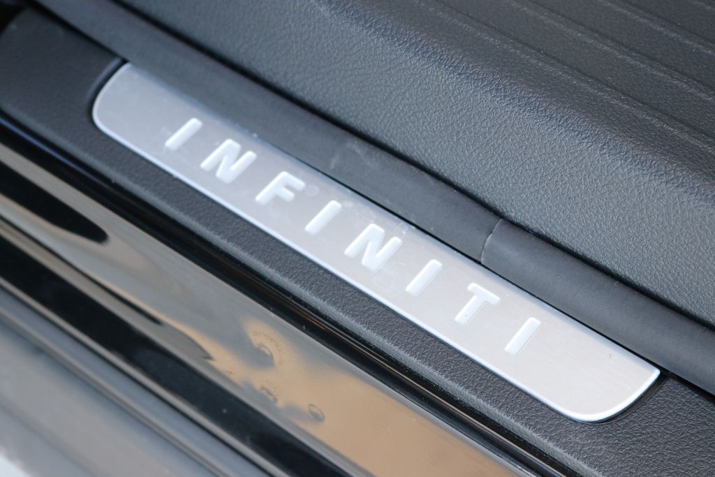 2025 Infiniti QX60 Luxe photo 21