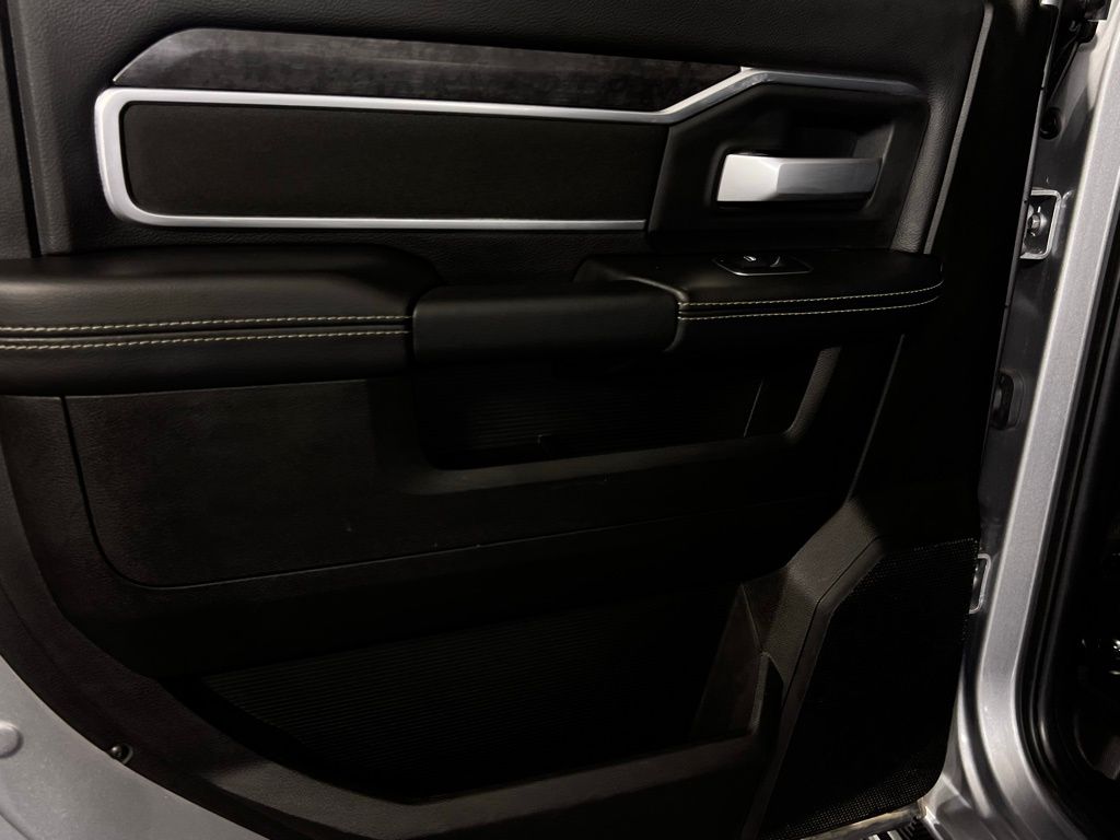 2024 Ram 2500 Big Horn photo 20