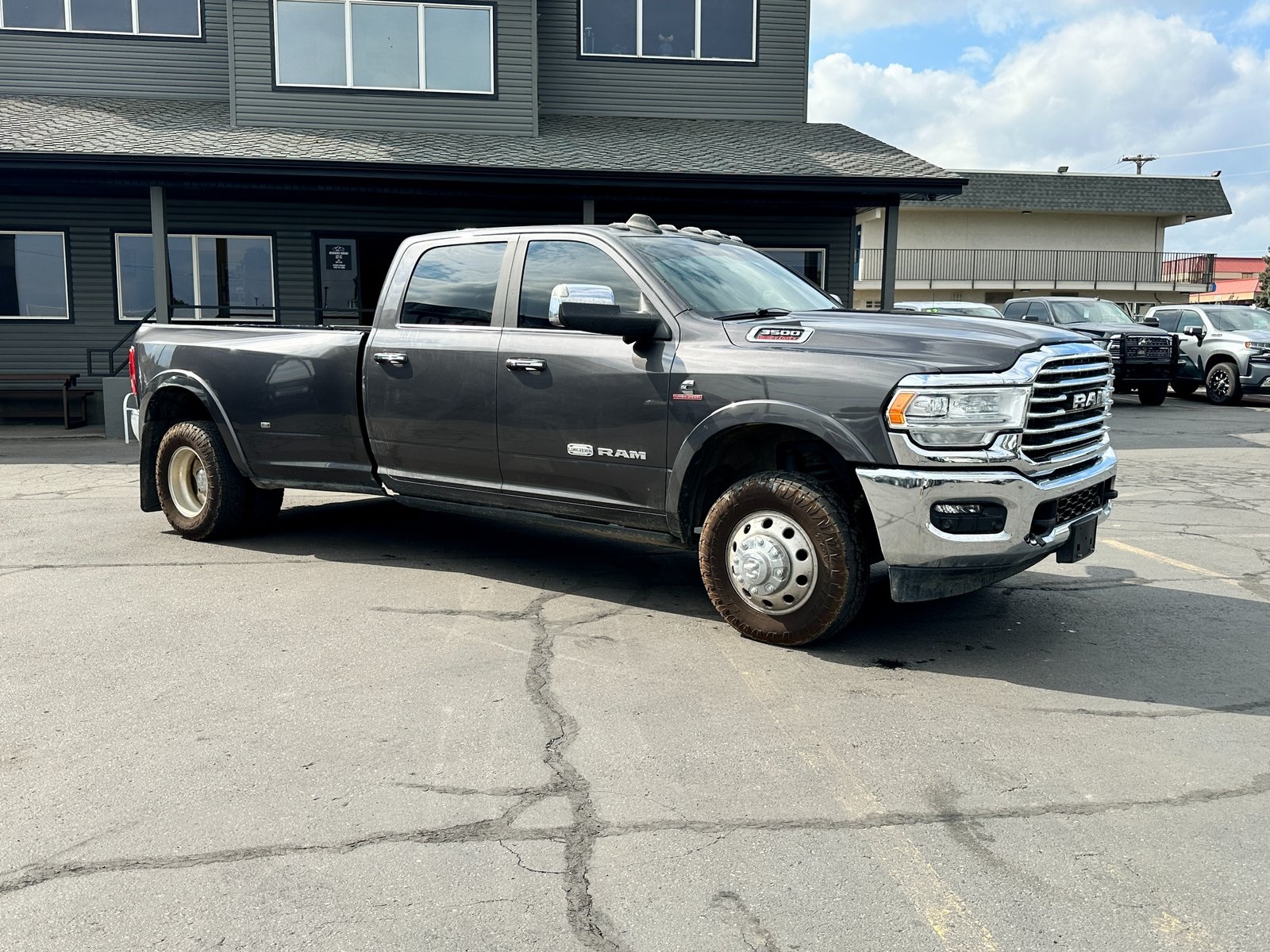 2022 Ram 3500 Limited Longhorn photo 3