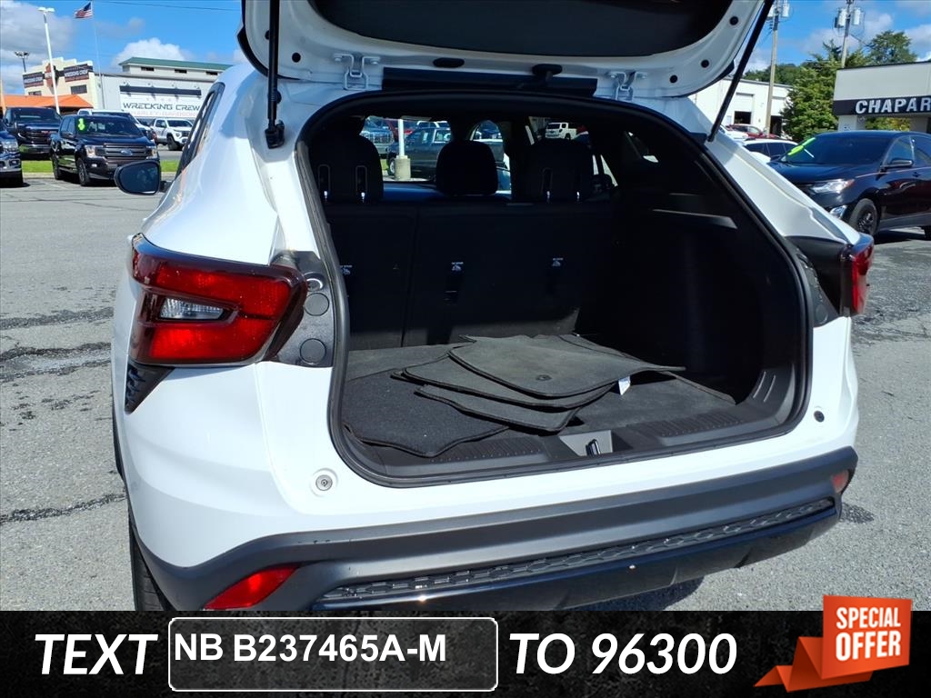 2025 Chevrolet Trax photo 25