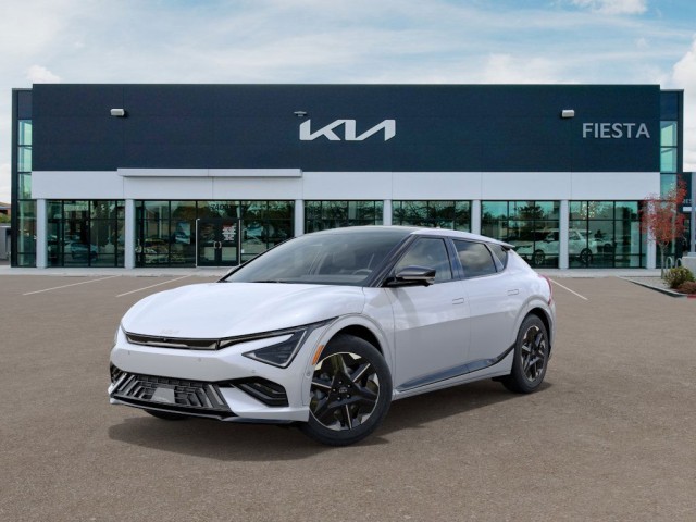 New 2025 GLACIAL WHITE PEARL Kia GT-Line image 1