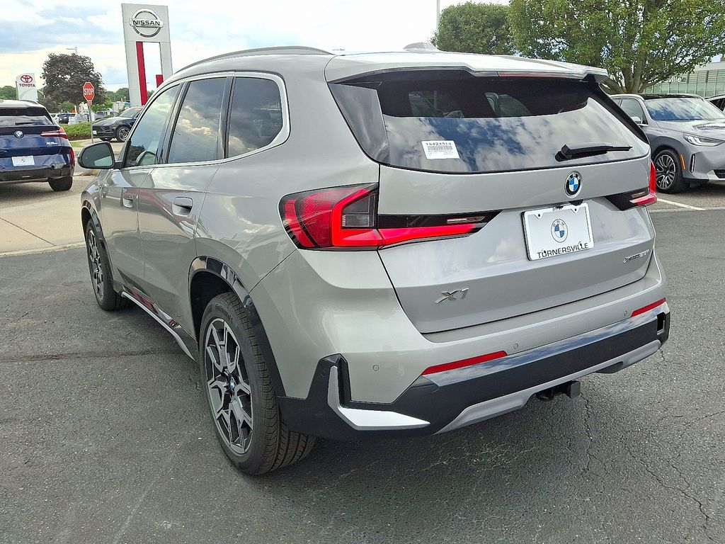 2026 Bmw X1 XDrive28i photo 2