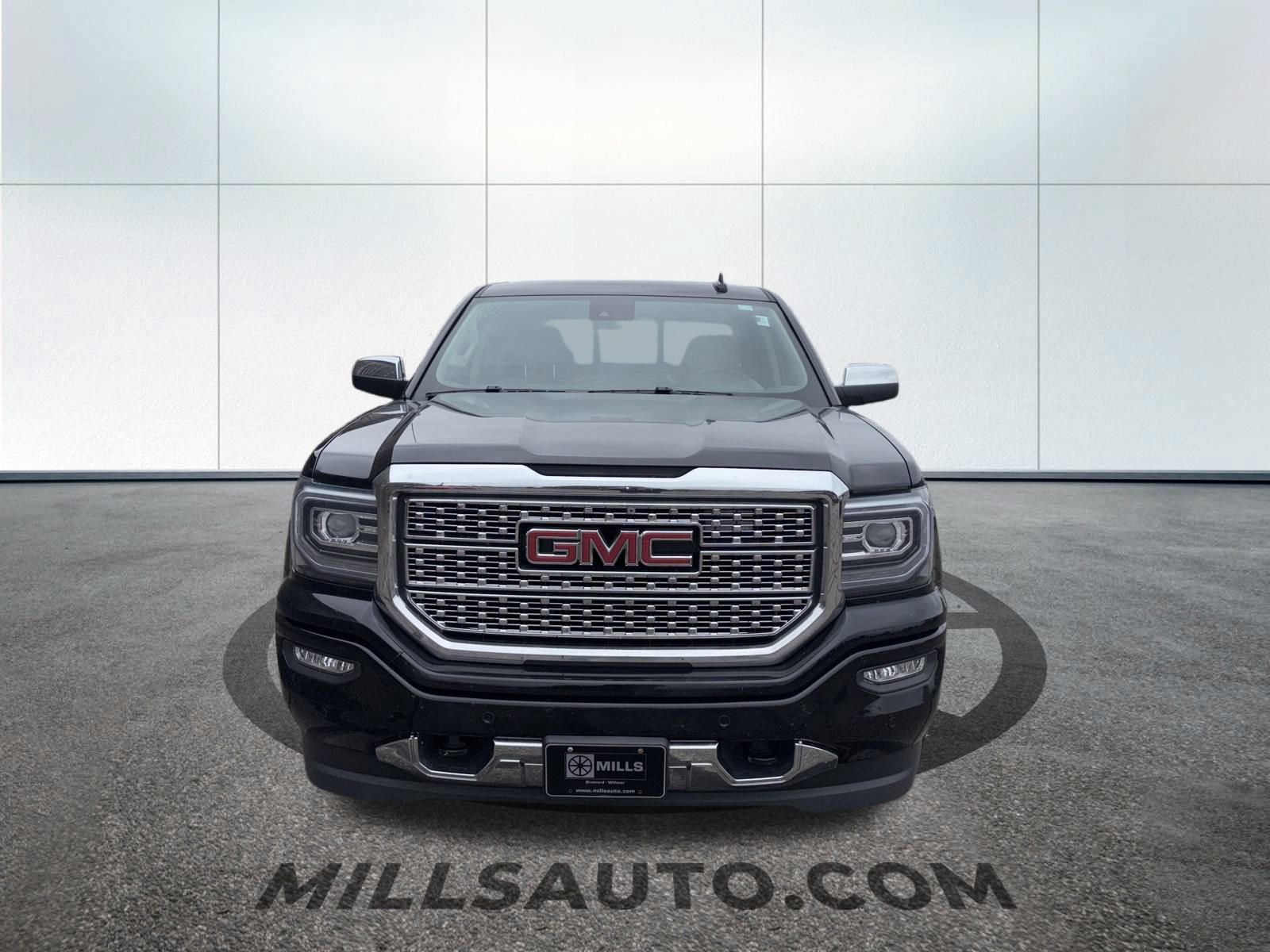 Used 2018 GMC Sierra 1500 Denali Denali with VIN 3GTU2PEJ9JG381883 for sale in Baxter, Minnesota