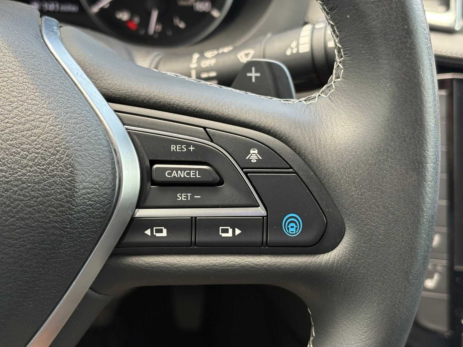 Used 2023 Slate Gray INFINITI LUXE image 22