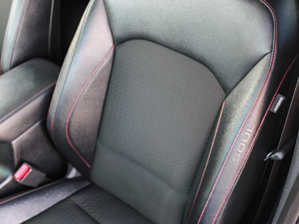 2023 Kia Soul GT-Line photo 22