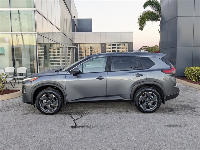 2026 Nissan Rogue SV photo 3
