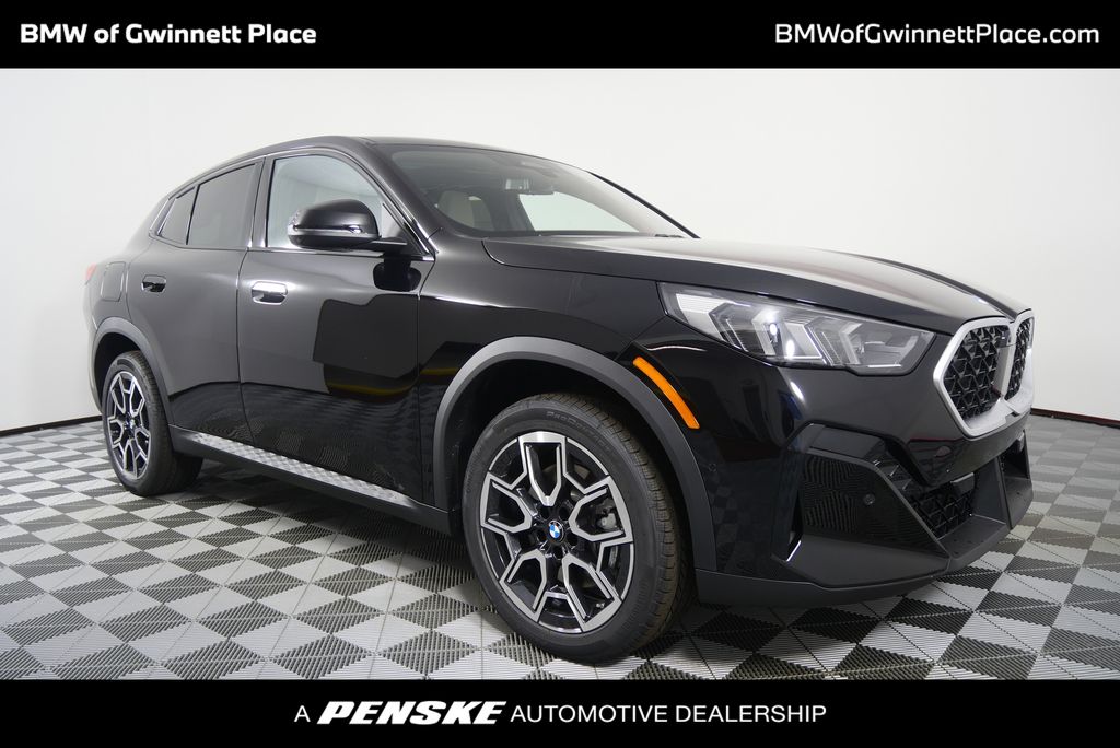 2025 BMW X2 28i's photo