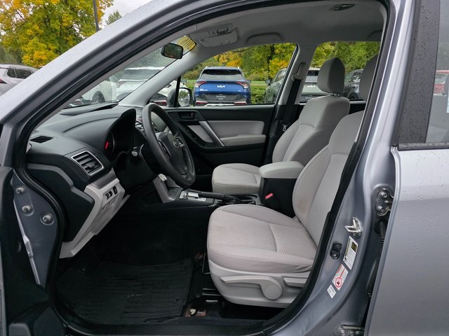 2016 Subaru Forester 2.5i photo 10