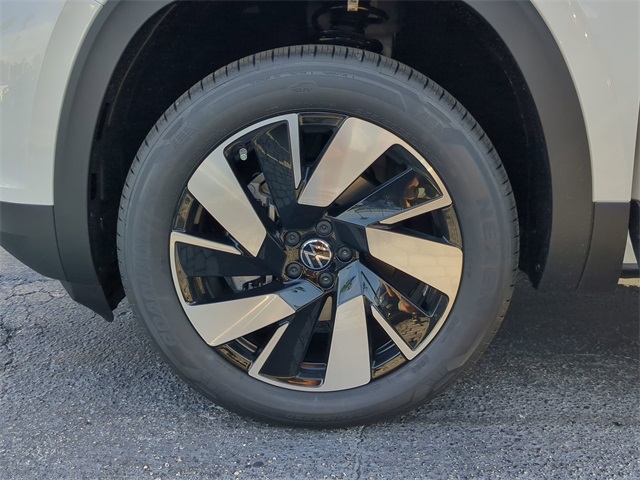 2026 Volkswagen Atlas Cross Sport SE Technology photo 29