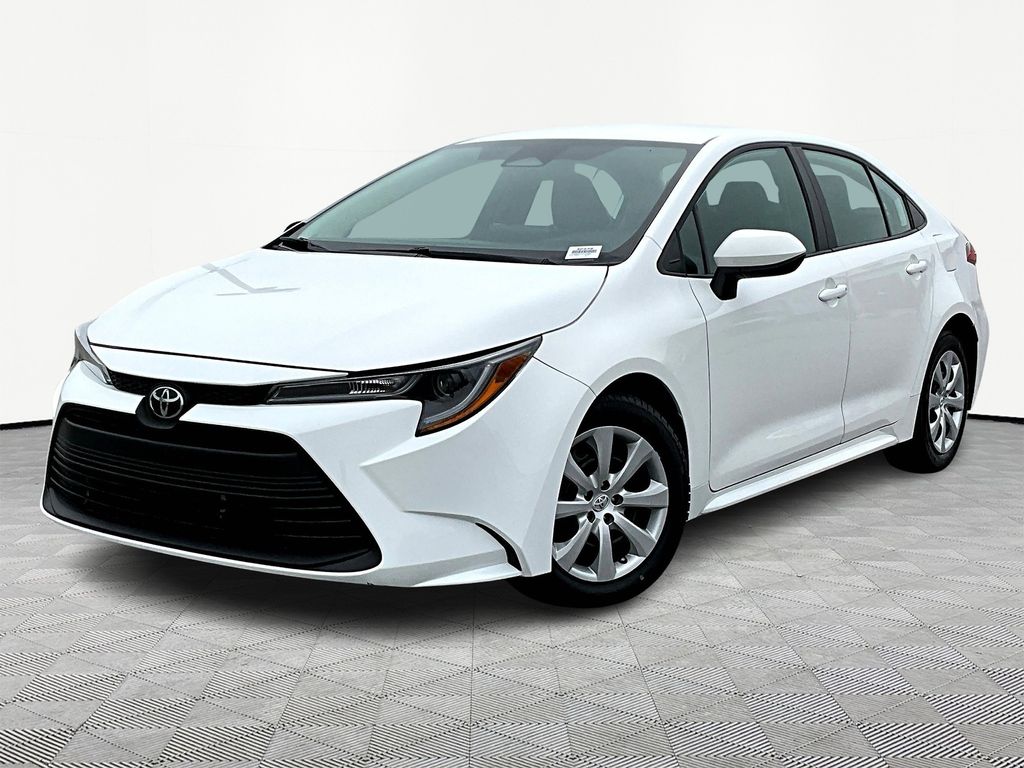 2023 Toyota Corolla LE photo 3
