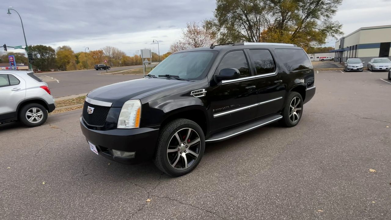 2009 Cadillac Escalade ESV Luxury photo 3