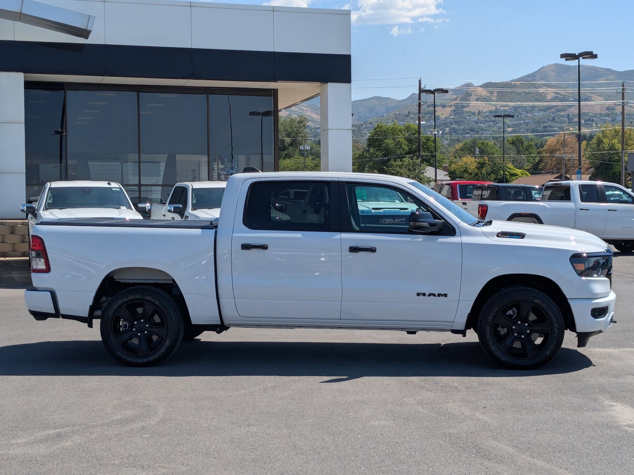 2024 Ram 1500 Big Horn photo 6