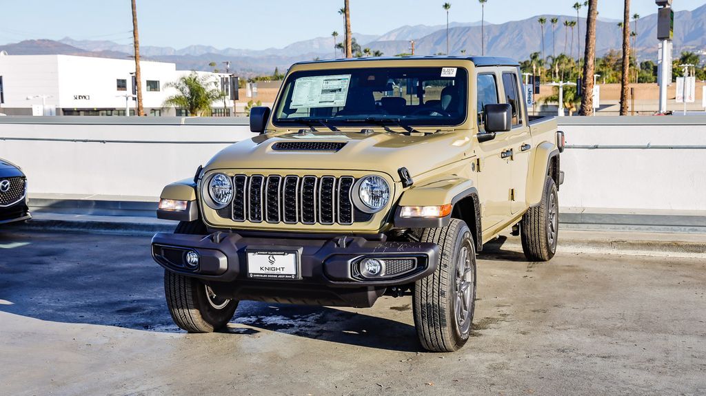 2025 Jeep Gladiator Sport S photo 4