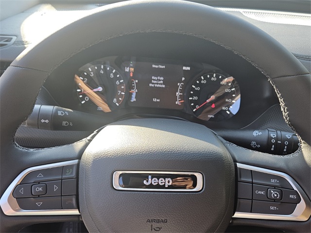 2026 Jeep Compass Latitude photo 23