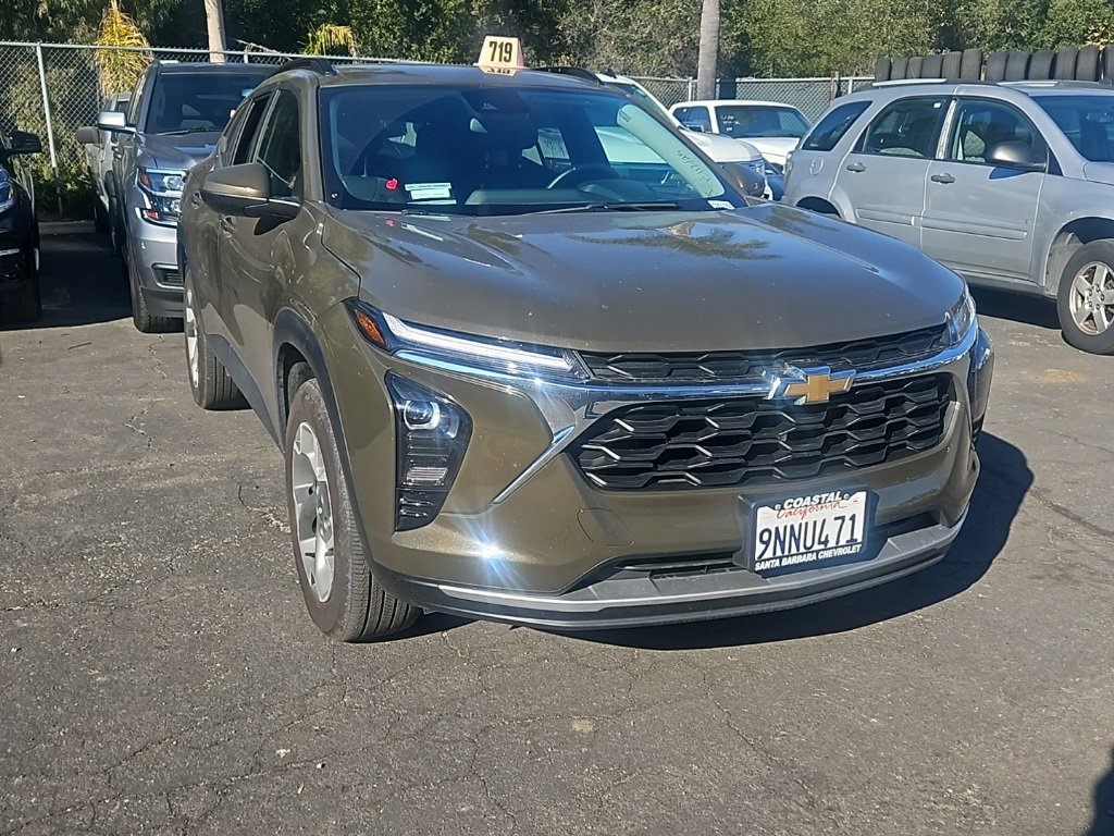 2024 Chevrolet Trax LT