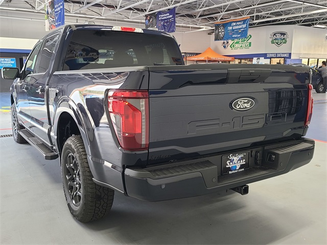2025 Ford F-150 XLT photo 5