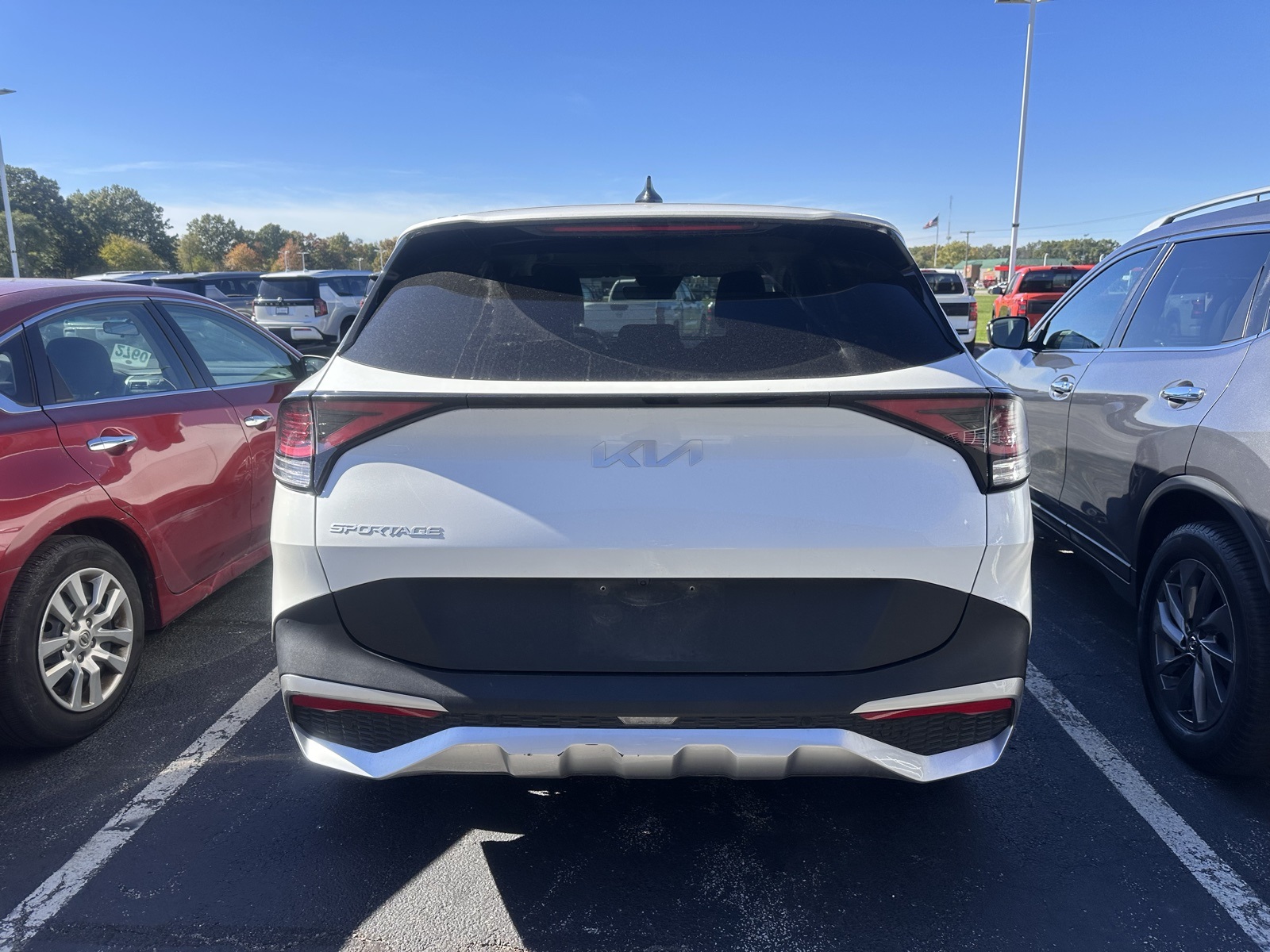 2023 Kia Sportage LX photo 3