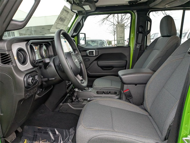 2025 Jeep Wrangler Sport photo 9