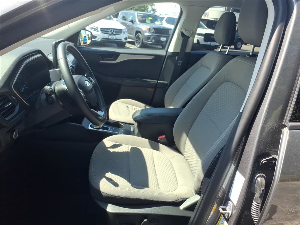 2022 Ford Escape SE photo 16