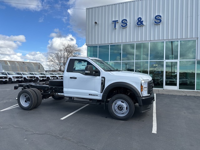 2024 Ford F-450 XL photo 3