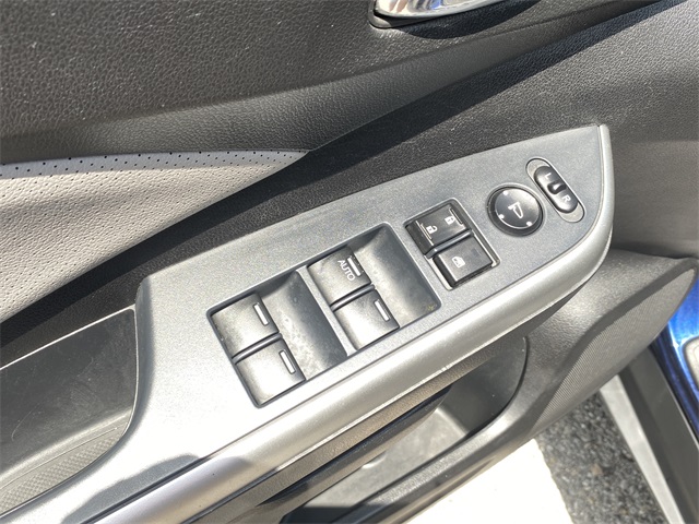 2016 Honda CR-V Touring photo 20