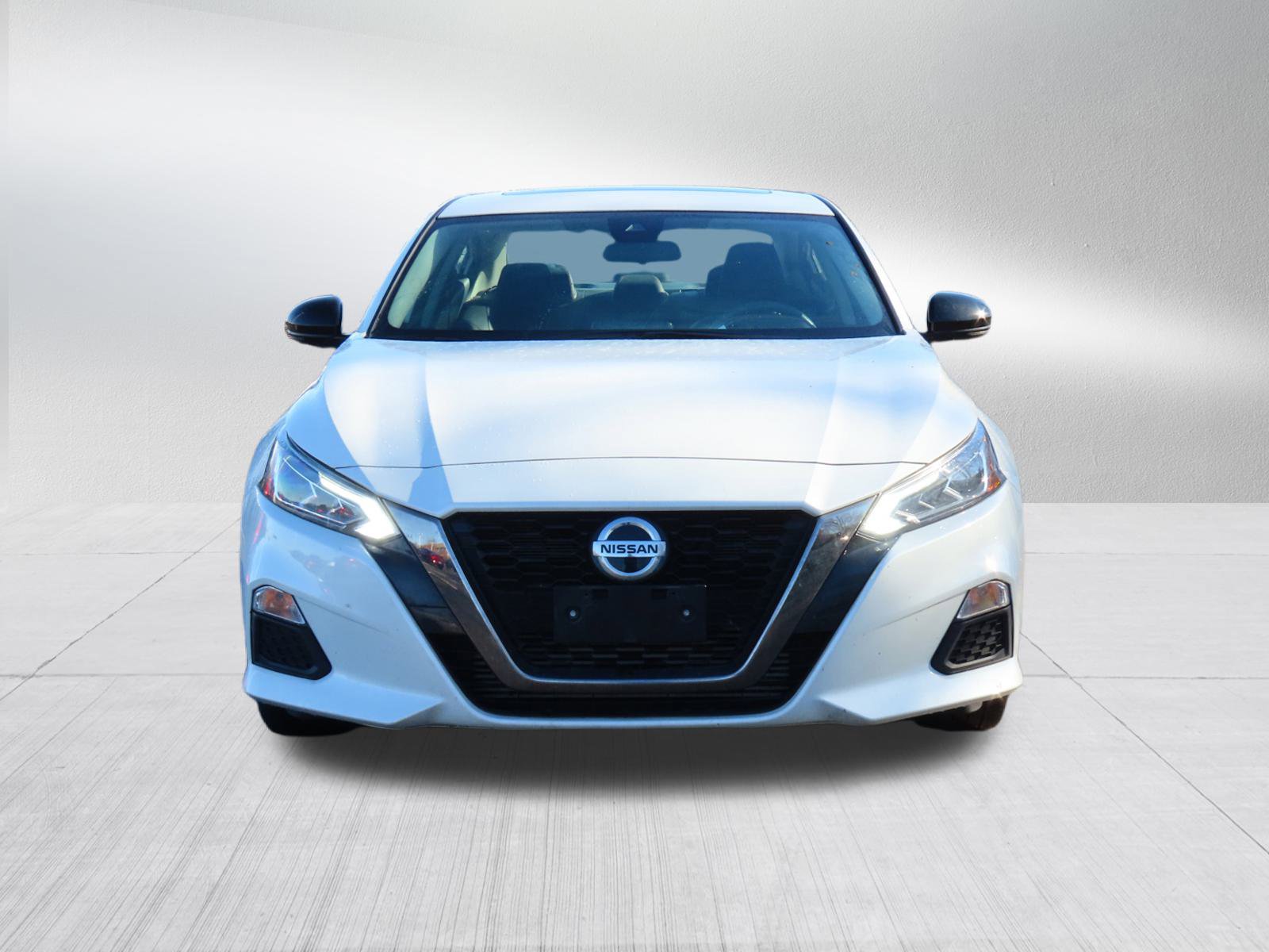 Used 2020 Nissan Altima SR with VIN 1N4AL4CV2LC112916 for sale in Kansas City