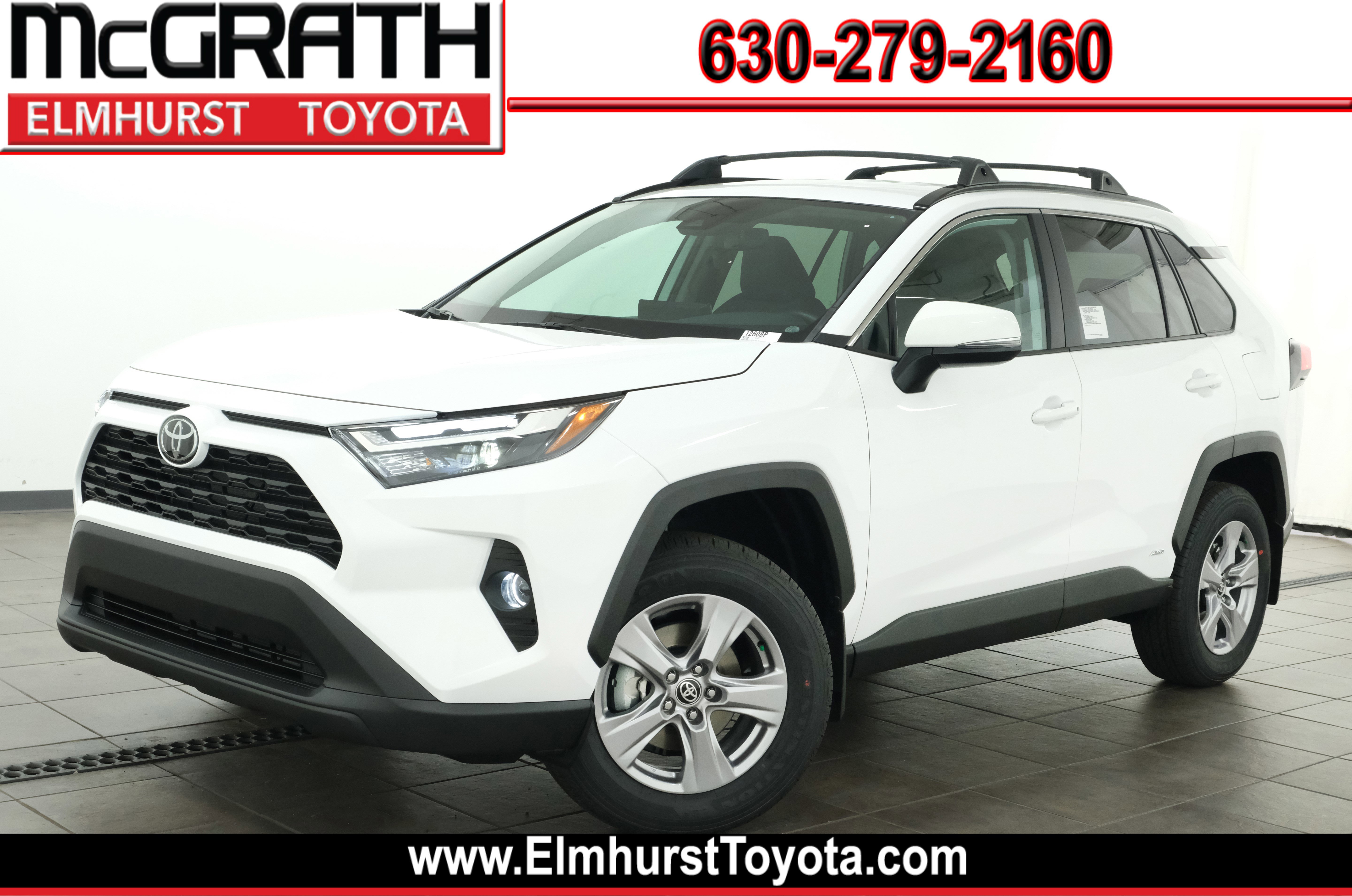 2025 Toyota RAV4 XLE's photo