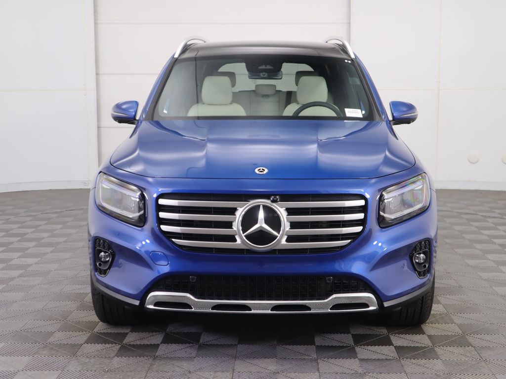 2026 Mercedes Benz GLB 250 photo 2