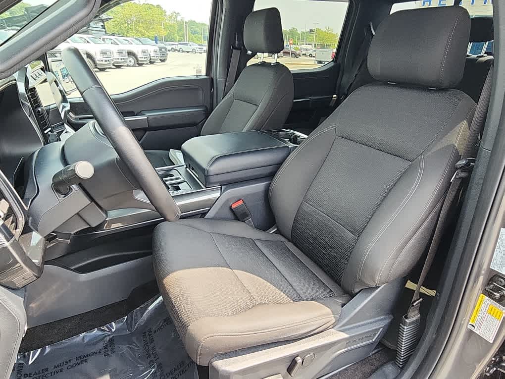 2022 Ford F-150 XLT photo 10