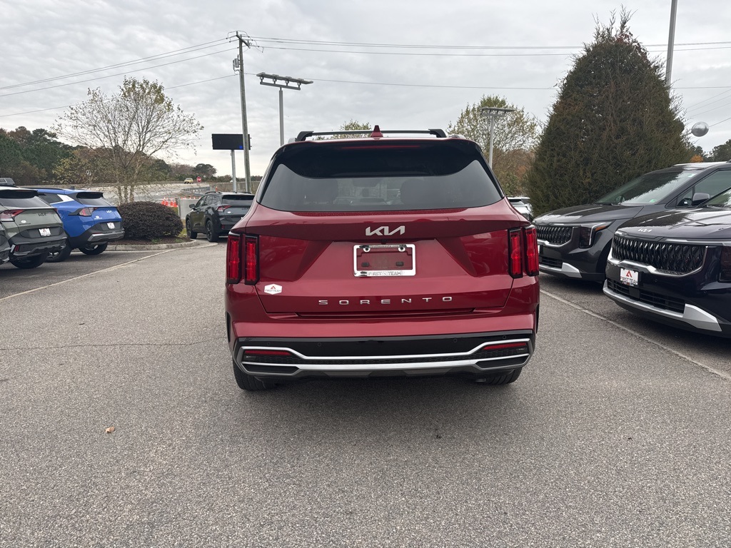 2022 Kia Sorento SX photo 2