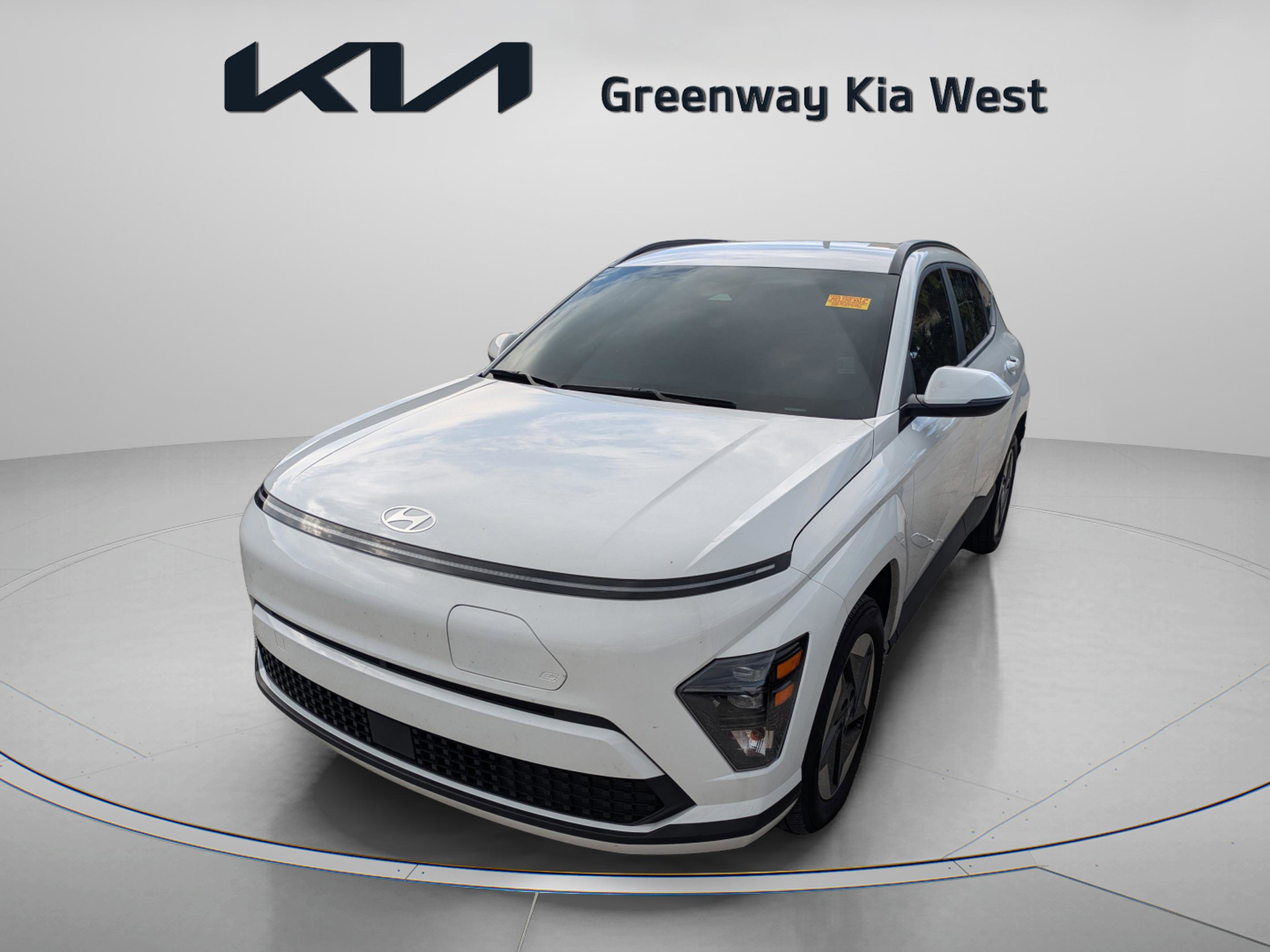 2024 Hyundai Kona Electric SEL photo 2