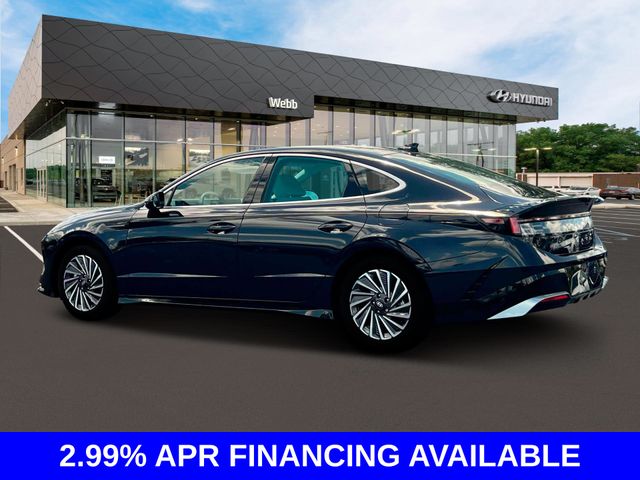 2025 Hyundai Sonata Hybrid SEL photo 3