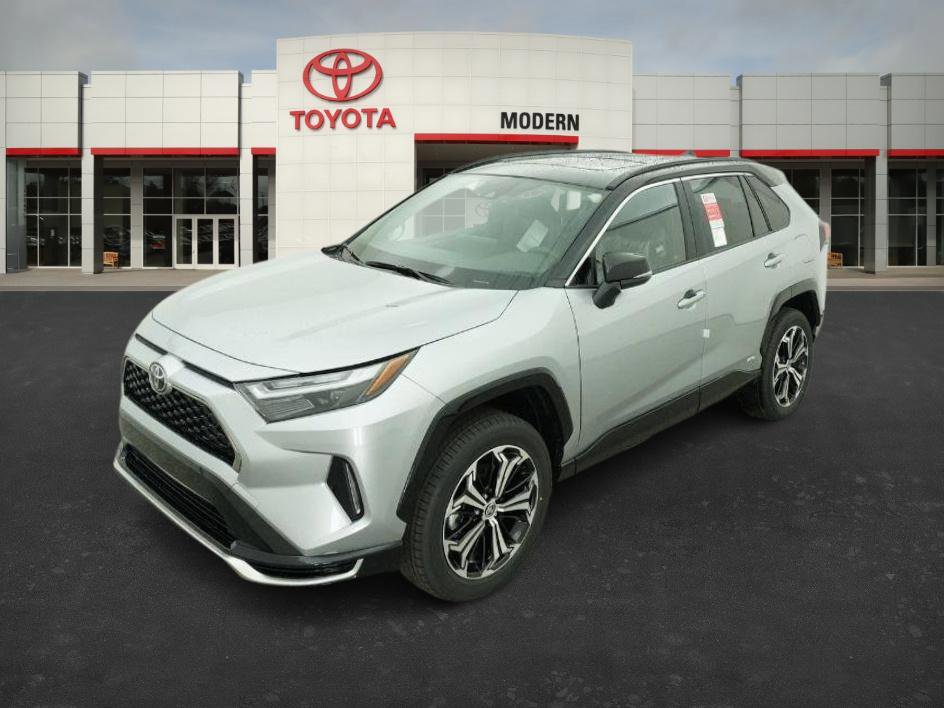 2025 Toyota RAV4 XSE's photo