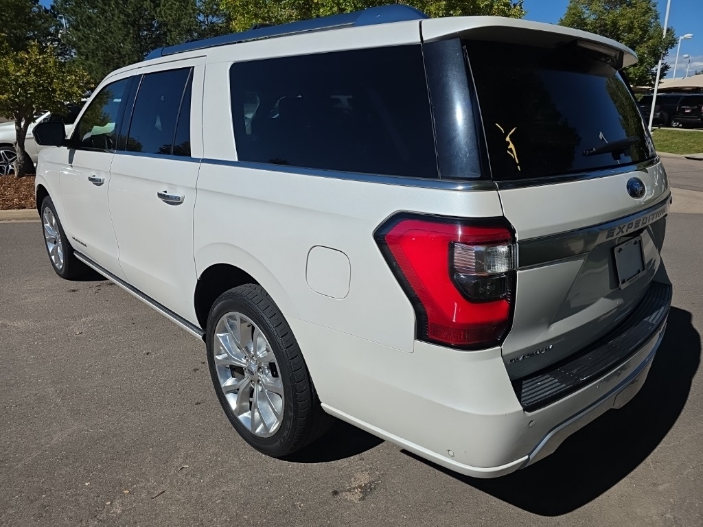 2019 Ford Expedition MAX Platinum photo 2