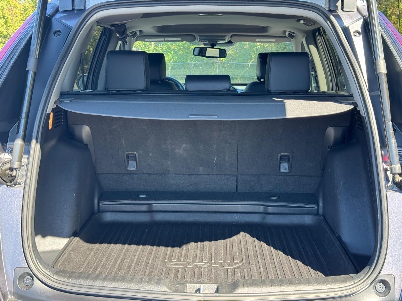 2021 Honda CR-V Touring photo 4