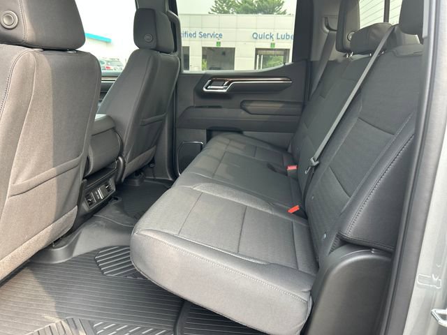 2025 Chevrolet Silverado 1500 LT photo 23