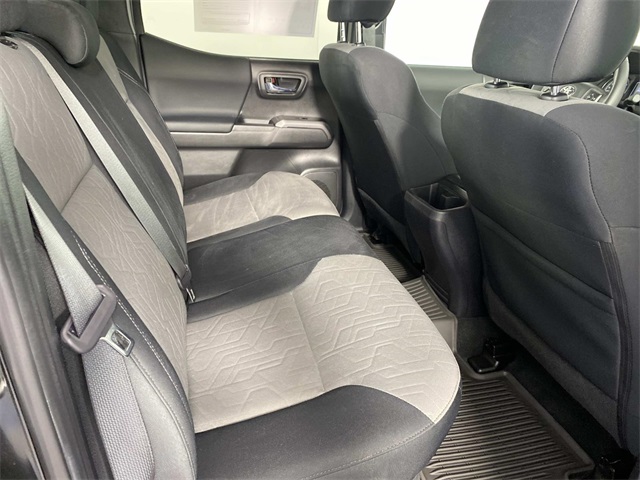 2023 Toyota Tacoma TRD Off-Road photo 10