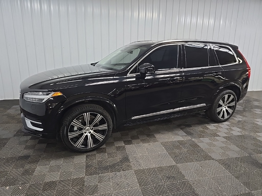 2024 Volvo XC90 B5 Plus photo 6