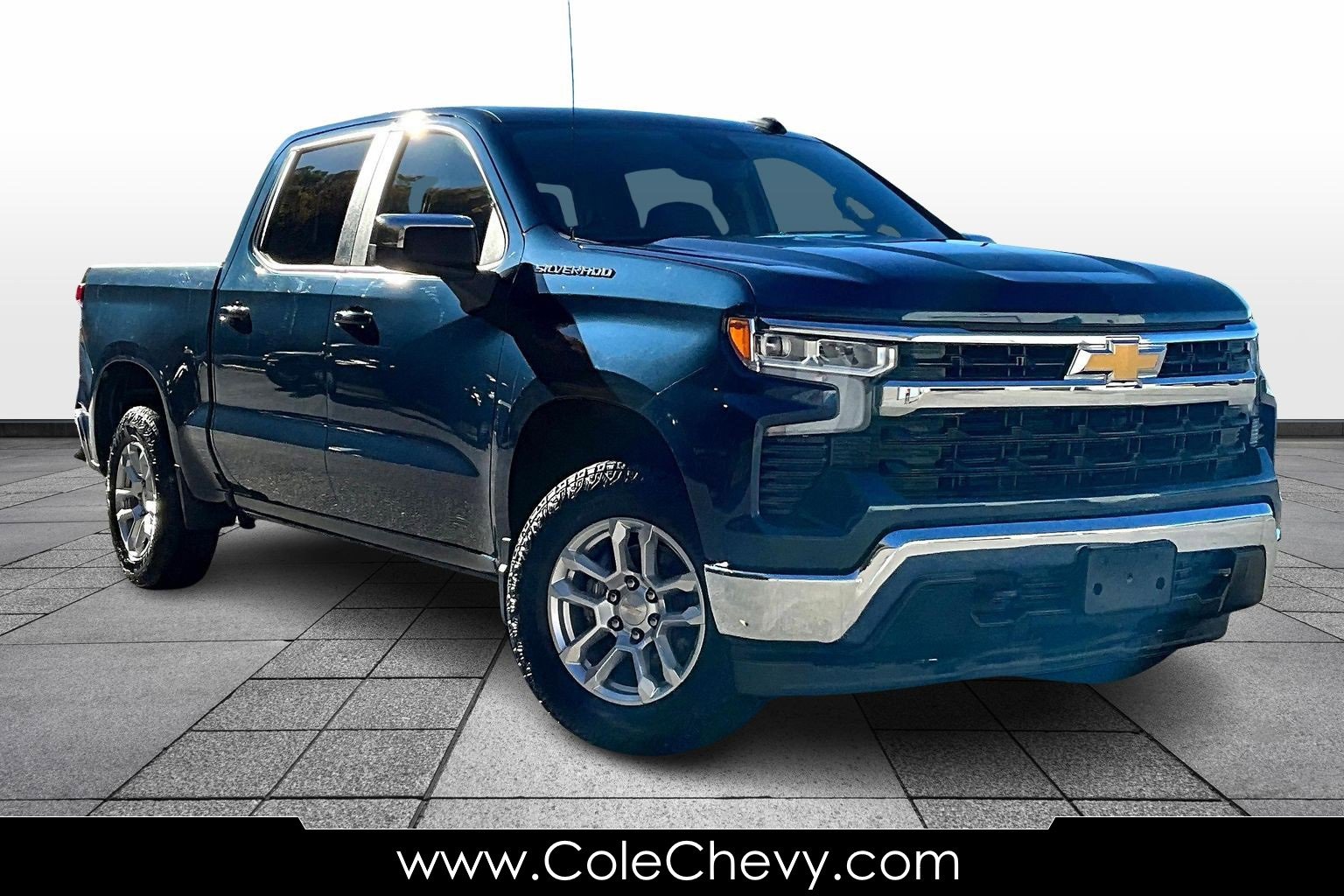 2022 Chevrolet Silverado 1500 LT's photo