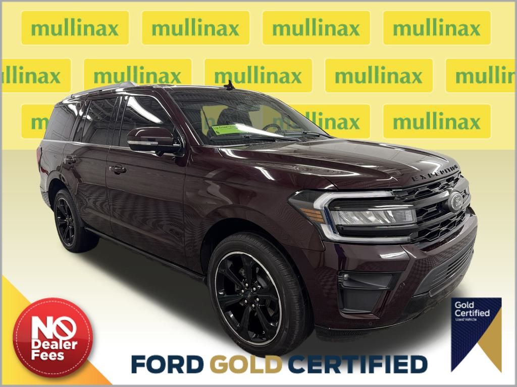 2023 Ford Expedition Limited's photo