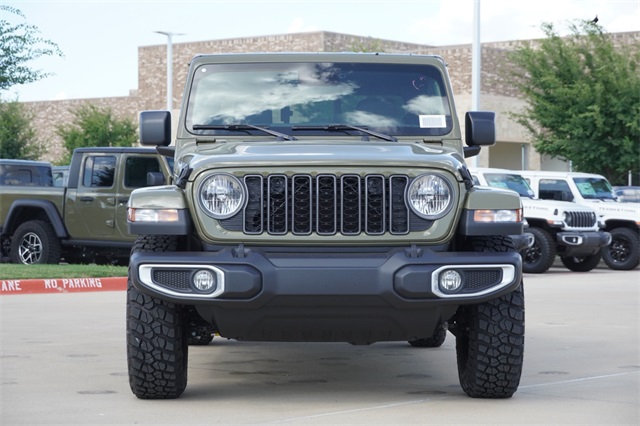 2025 Jeep Gladiator Sport photo 2