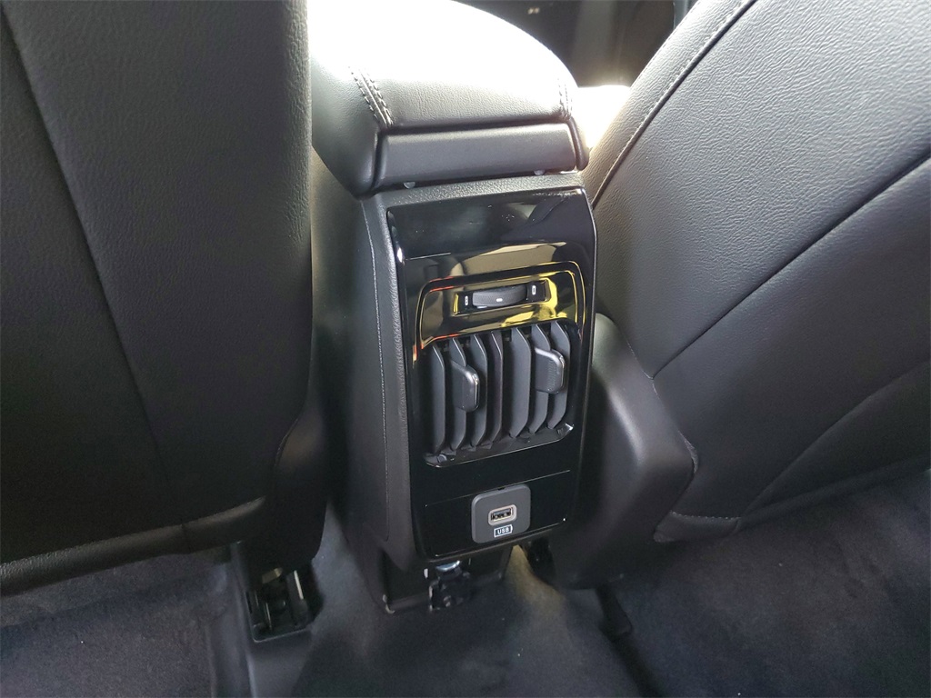 2025 Jeep Compass Latitude photo 9