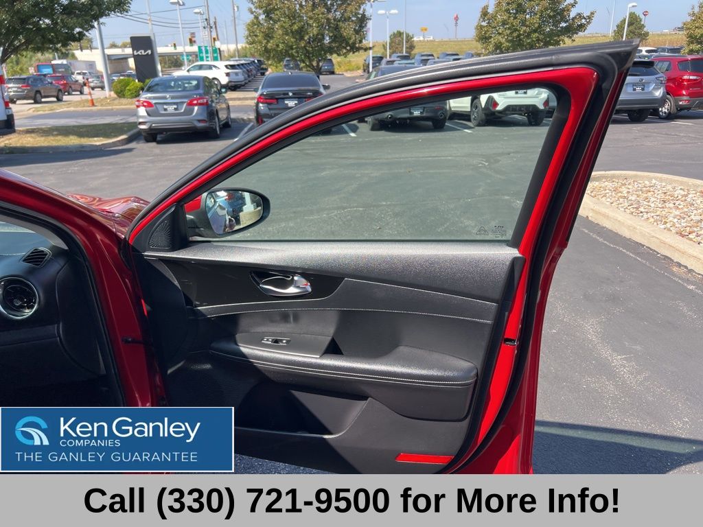 2021 Kia Forte EX photo 46