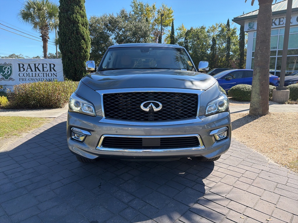 2017 Infiniti QX80 photo 4