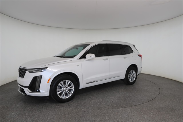 2023 Cadillac XT6 Luxury photo 4