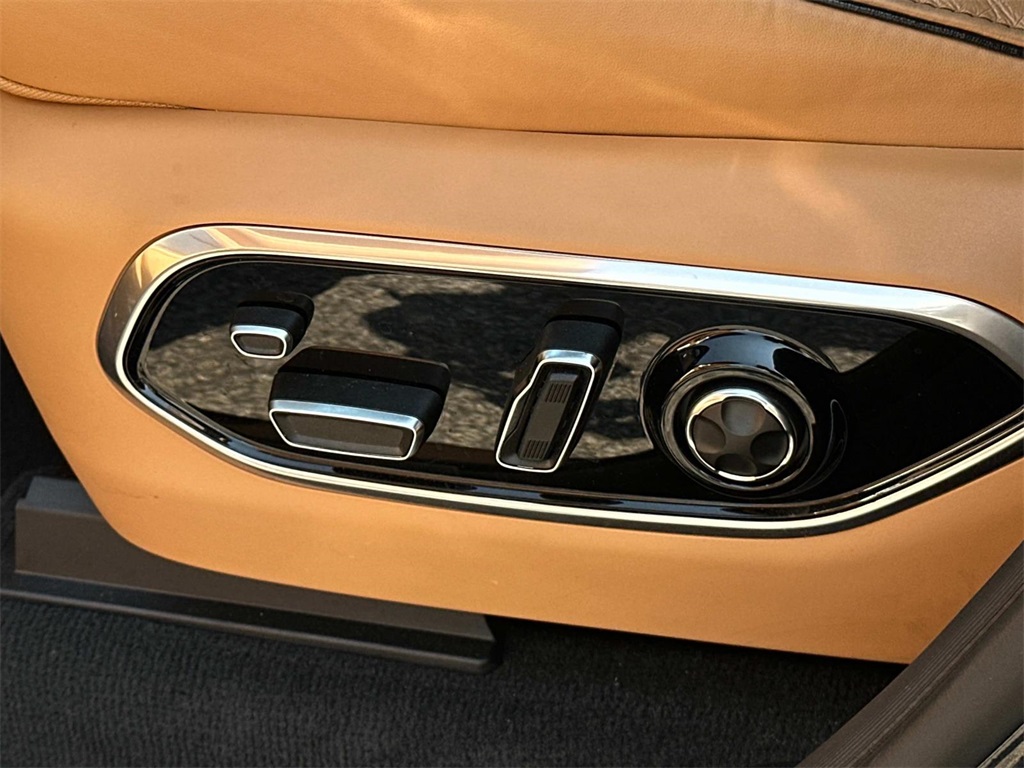 2023 Jeep Grand Cherokee L Summit photo 24