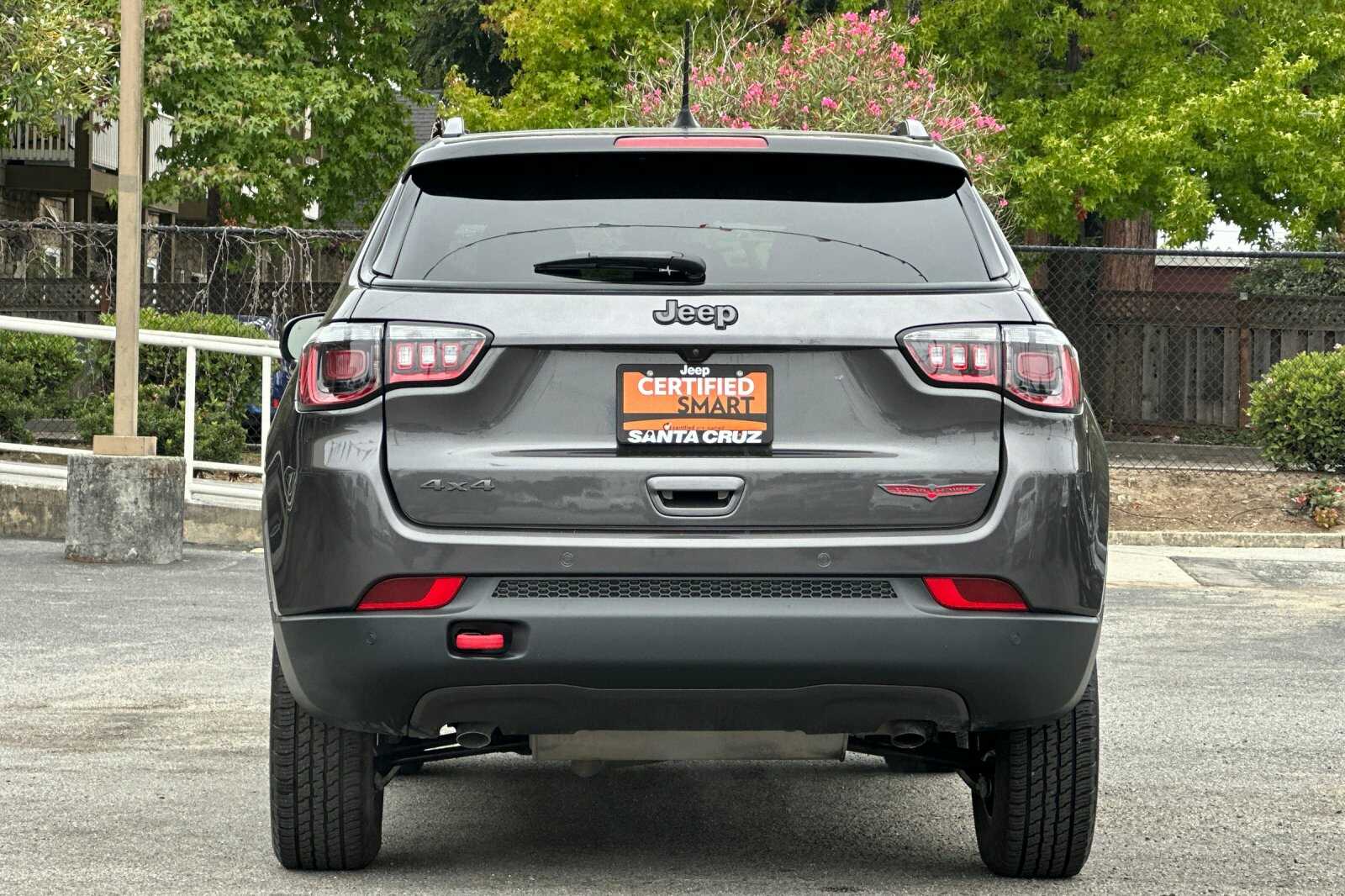 2023 Jeep Compass Trailhawk photo 4