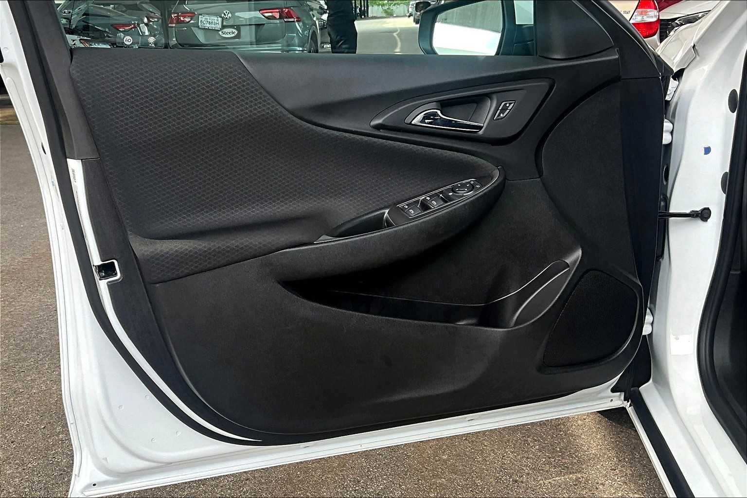 2023 Chevrolet Malibu 1LT photo 19
