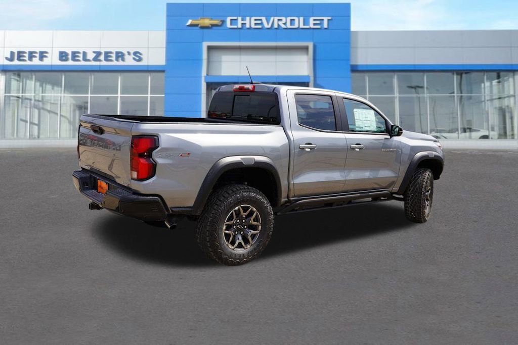 2026 Chevrolet Colorado ZR2 photo 3